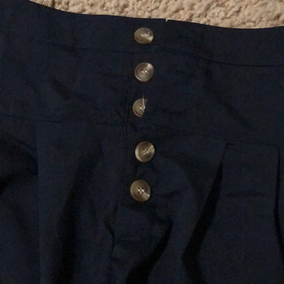 Shorts - Picture 2 of 2